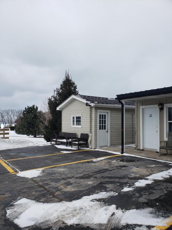 Lakeview Motel & Cottage Кинкардин Екстериор снимка