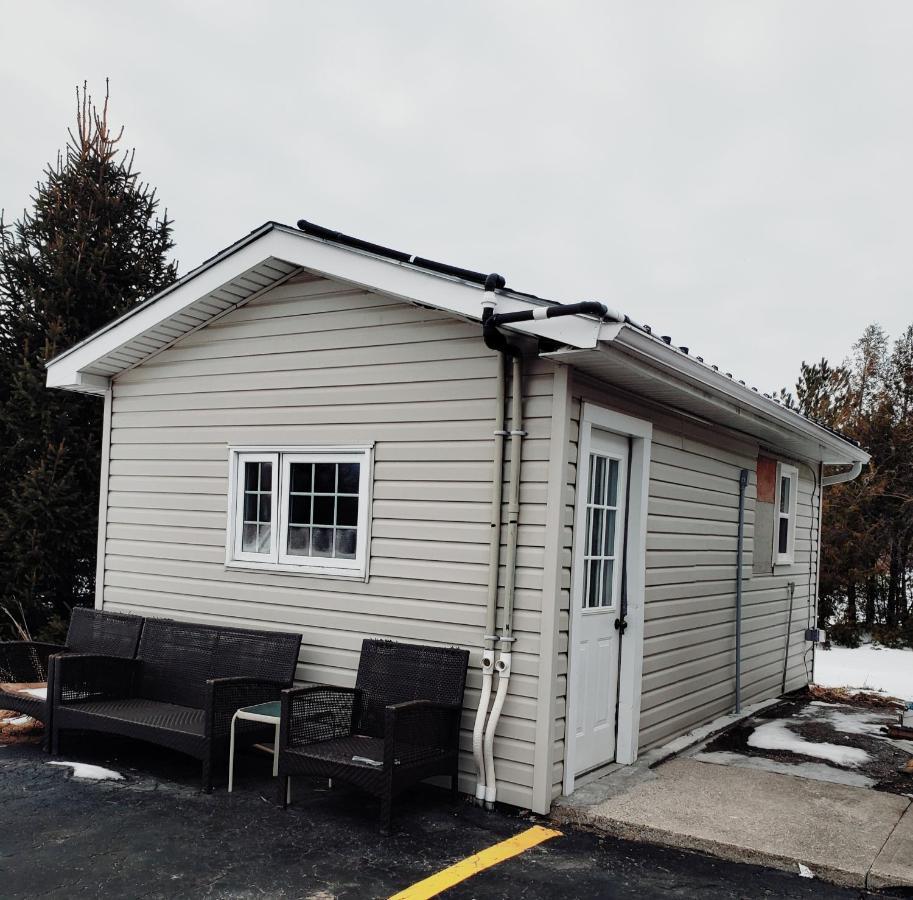 Lakeview Motel & Cottage Кинкардин Екстериор снимка