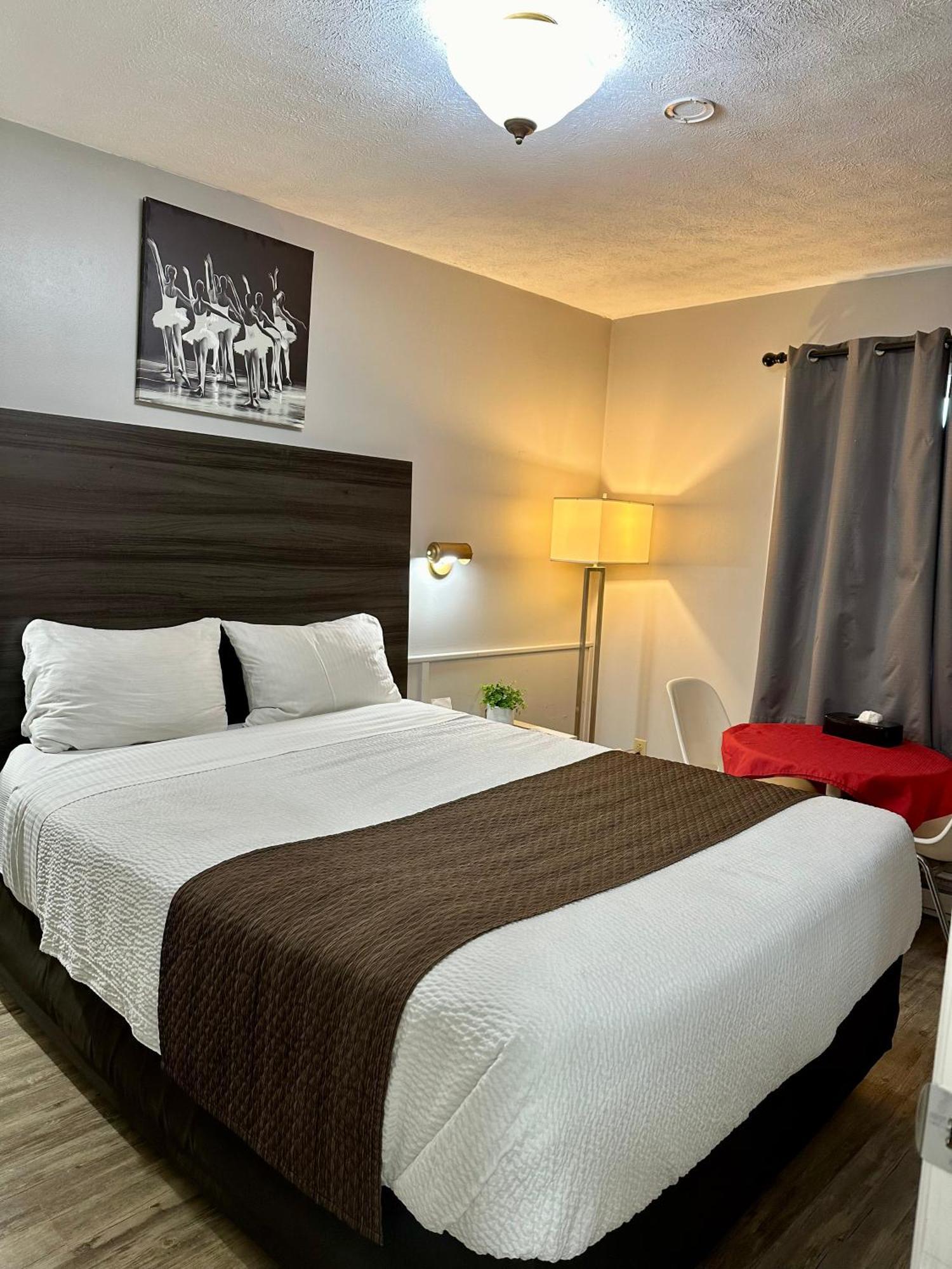 Lakeview Motel & Cottage Кинкардин Екстериор снимка