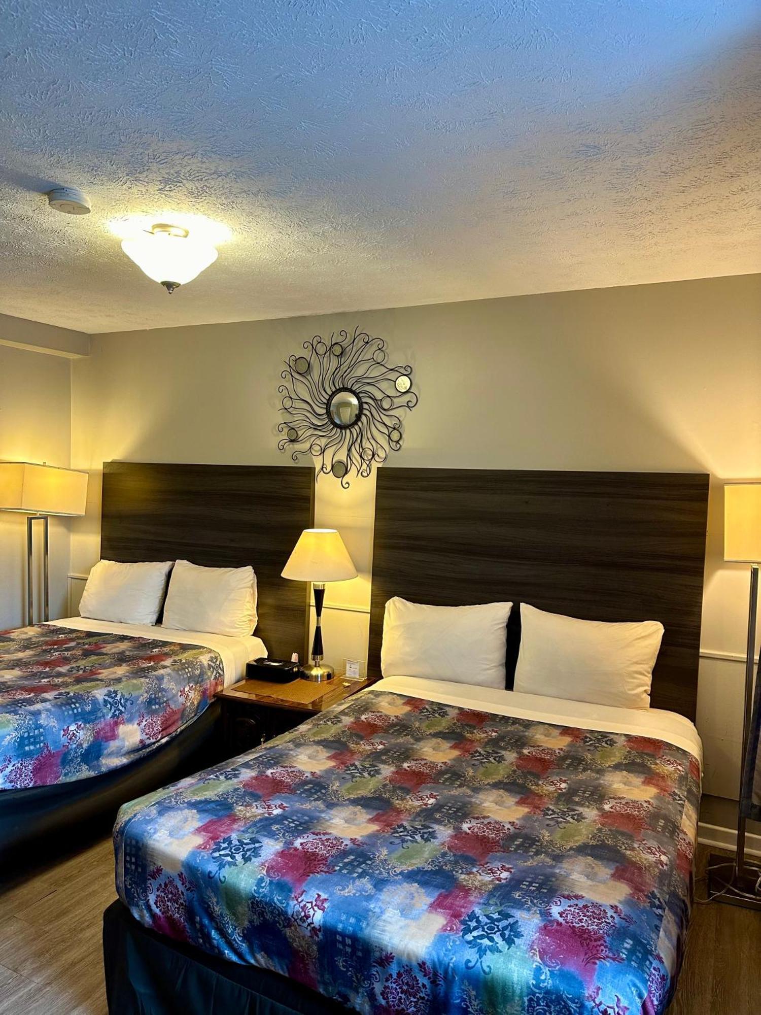Lakeview Motel & Cottage Кинкардин Екстериор снимка