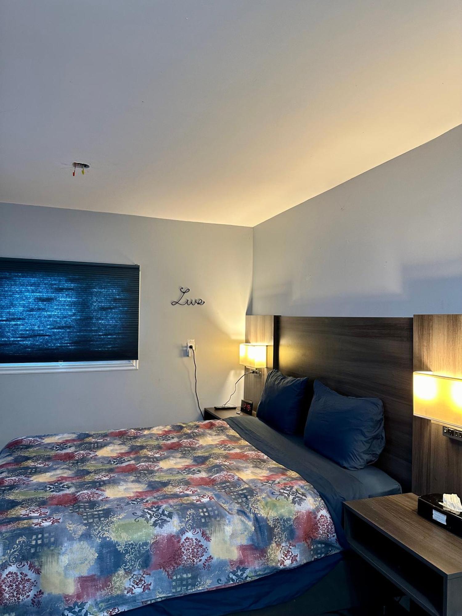 Lakeview Motel & Cottage Кинкардин Екстериор снимка