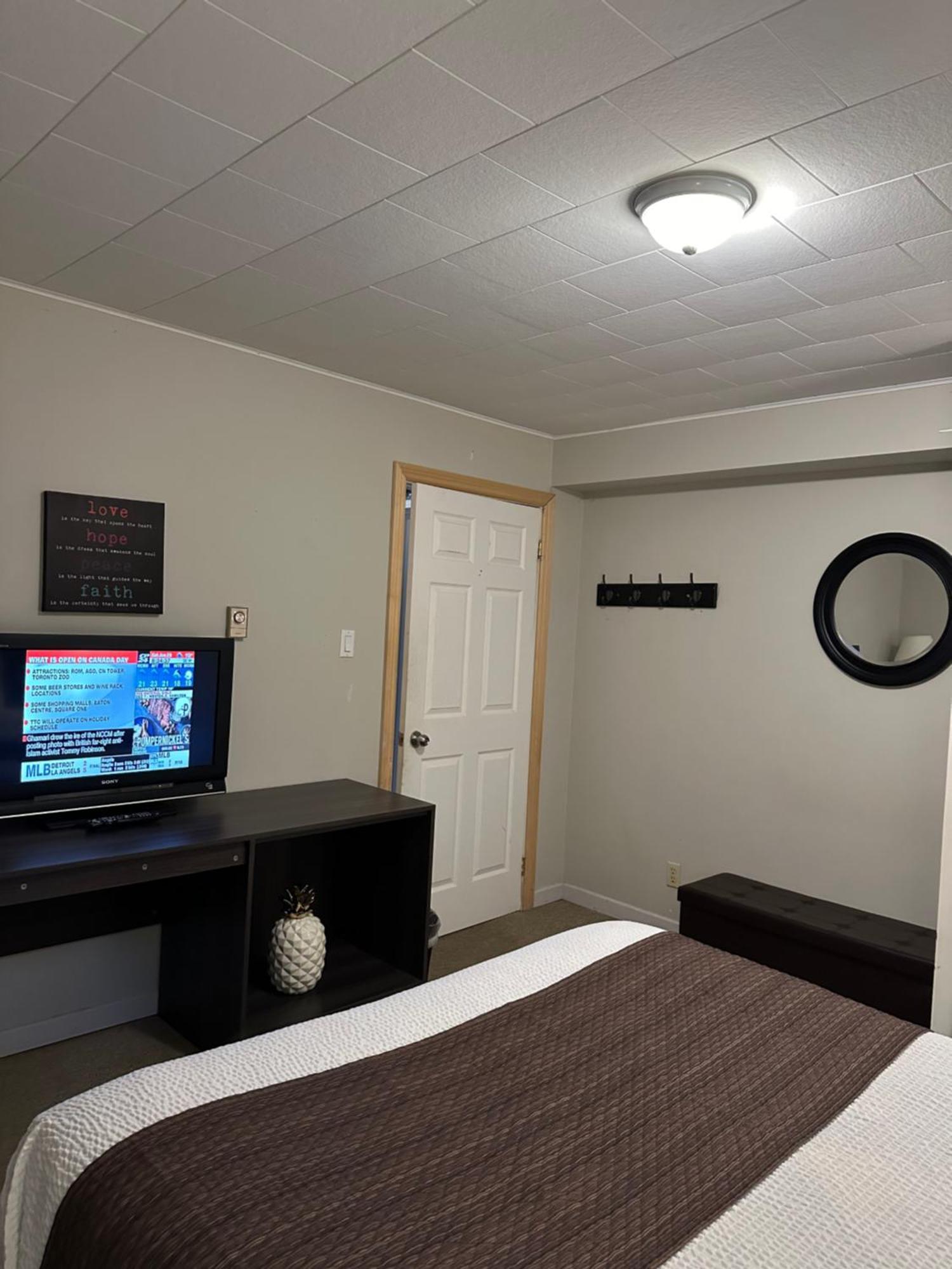 Lakeview Motel & Cottage Кинкардин Екстериор снимка